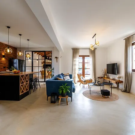 Villa House 