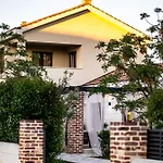 Villa House 