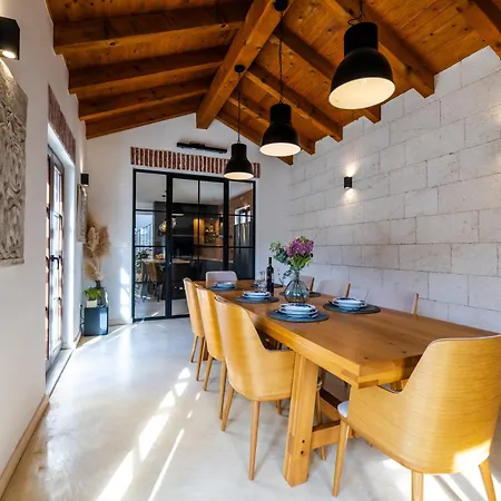 Villa House 